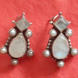 Sterling Silver And Moonstone Earrings