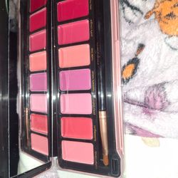 Rose lip color