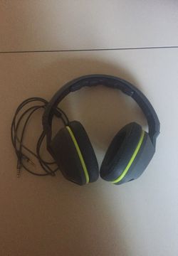 Skullcandy crusher headphones