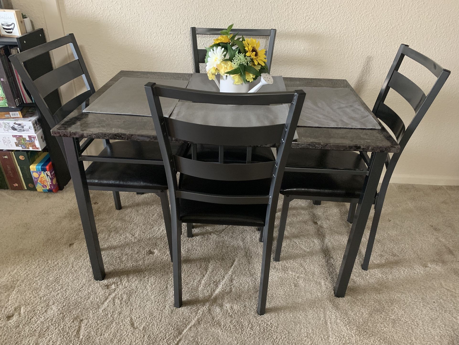 Table and 4 Chairs Set