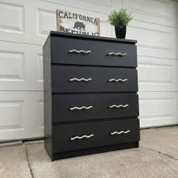 LIKE NEW Black Dresser w/ Silver Knobs & Large Drawers