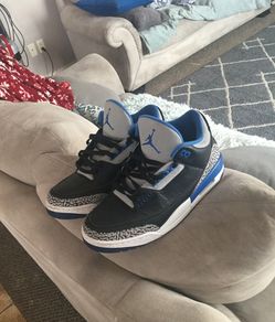 Air Jordan 3 sports blue