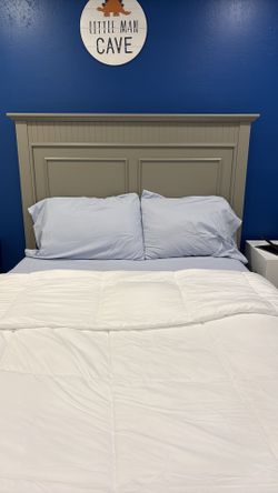 Grey bed