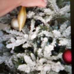 Christmas Tree 7.5fts