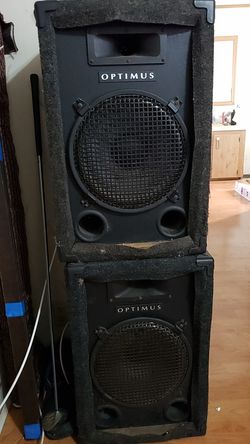 2 Optimus speakers