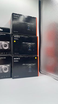 Sony cyberahot RX100VII