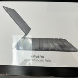 Apple Smart Keyboard Folio