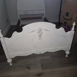 Vintage Shabby Chic Vanity + Twin Bed Set