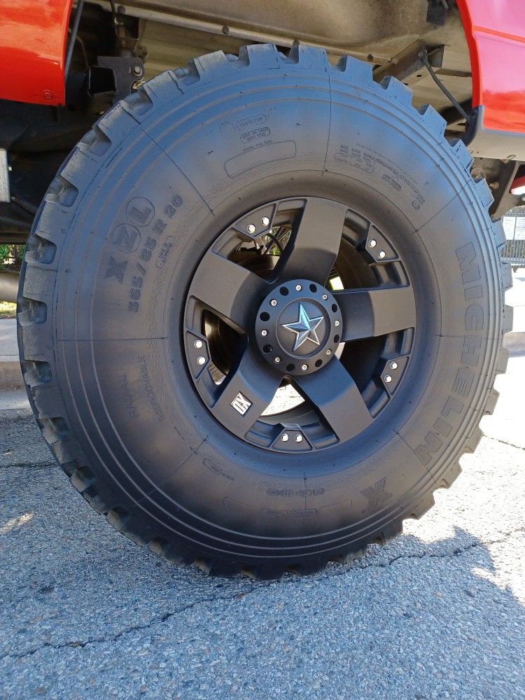 4 Michelin XZL 365/85R/20 MILITARY Tires W/Rockstar Wheels 