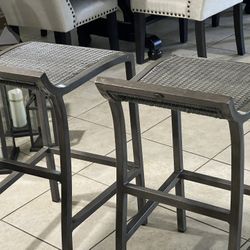 Bar Chair