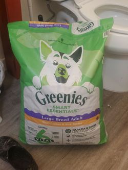 30lb Greenies chicken and rice dog food