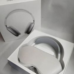 Airpod Max's Silver 