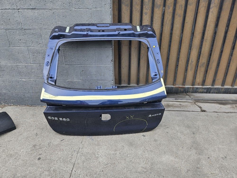 Mercedes Eqs Tail Gate Oem
