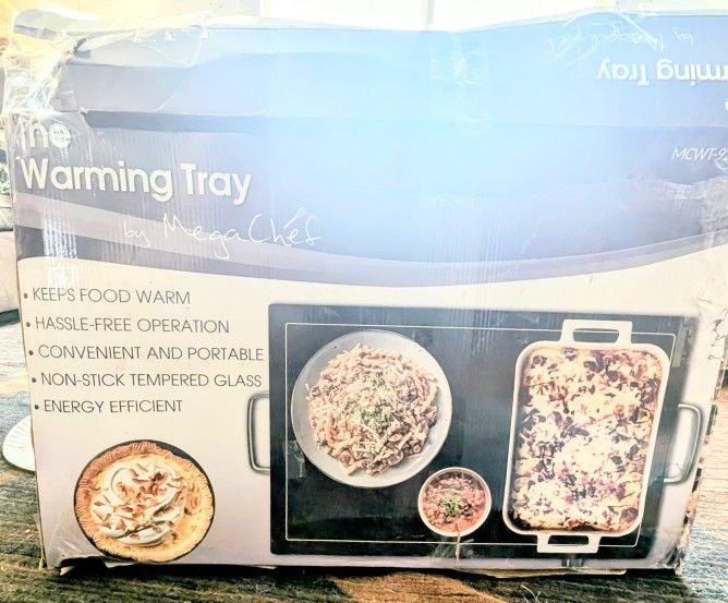 MegaChef
Electric Black Warming Tray with Adjustable Temperature Controls