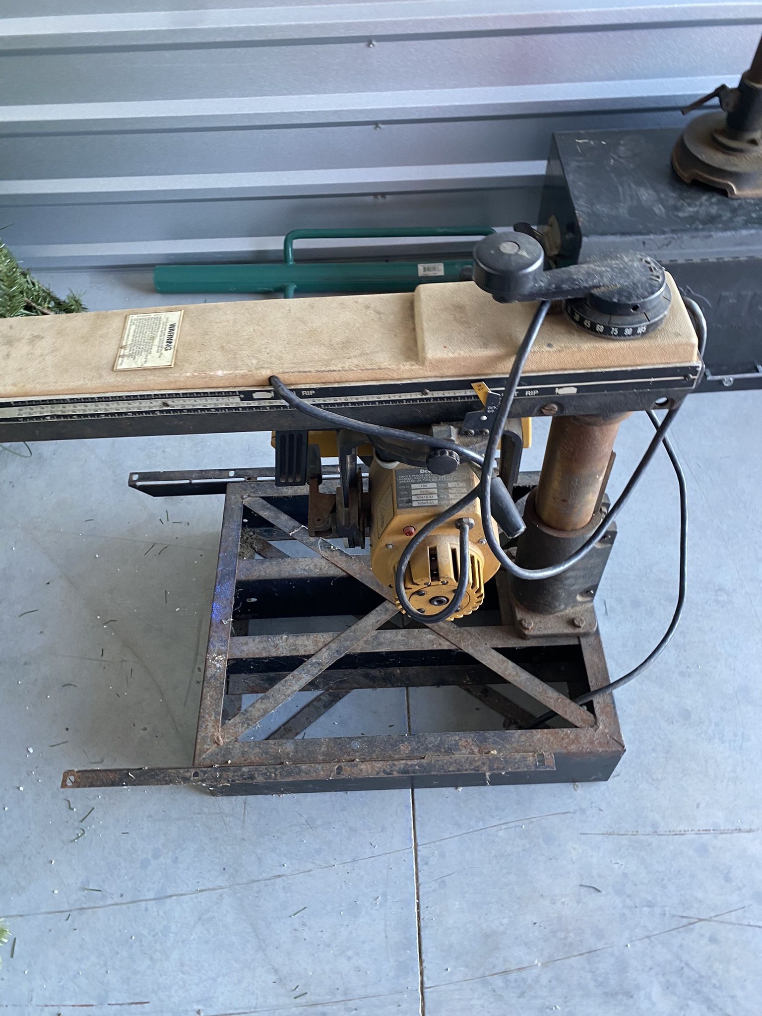 Dewalt 7730 Radial Arm Saw