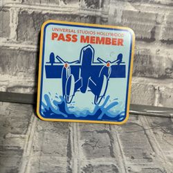 Universal Studios Hollywood 2025 Pass Member Exclusive WaterWorld Magnet (1C)