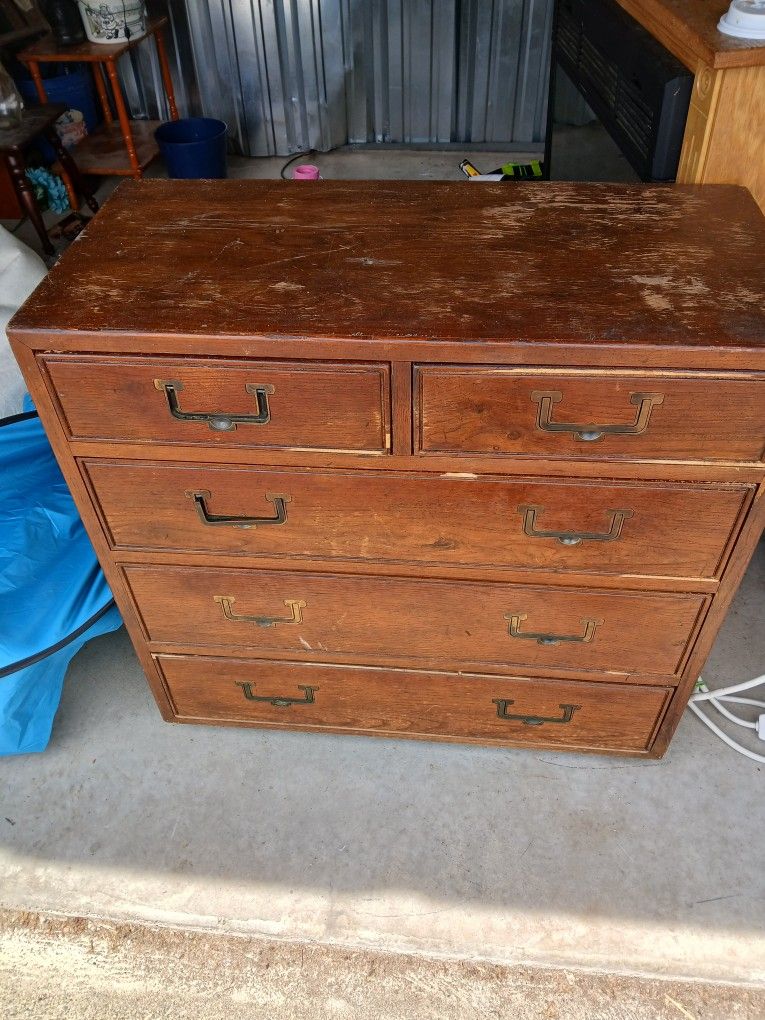 Early 1900s Bureau
