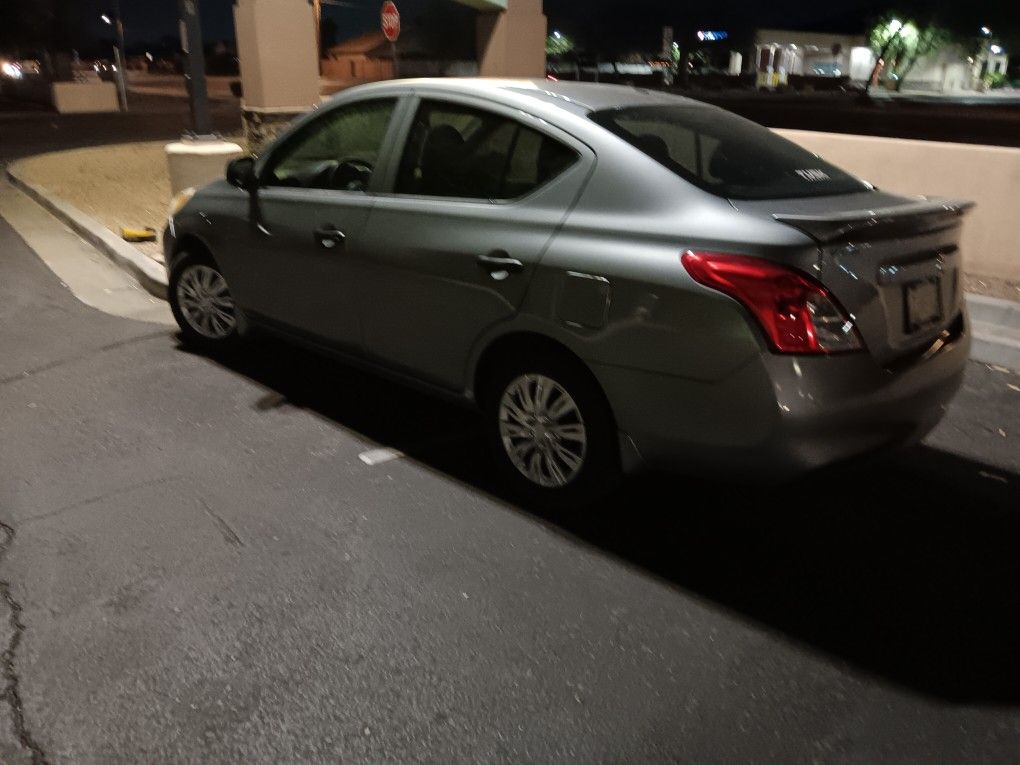 2013 Nissan Versa