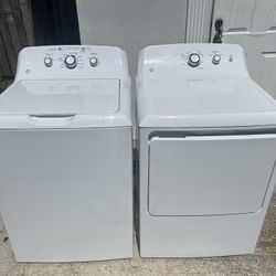 Washer And Dryer GE Matching Set Like New