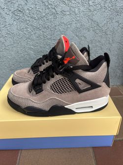 Air Jordan 4 Taupe Haze