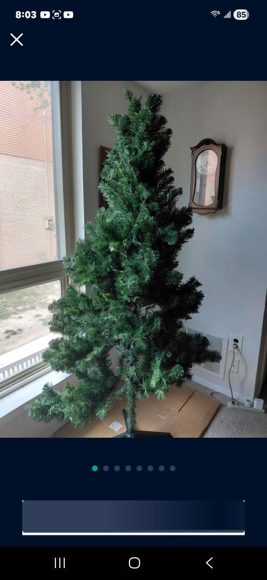 Christmas Tree 6.5' Box Included Still Available Don't Ask NE Philly