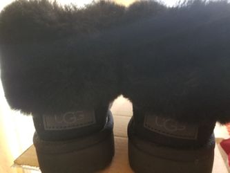 UGG