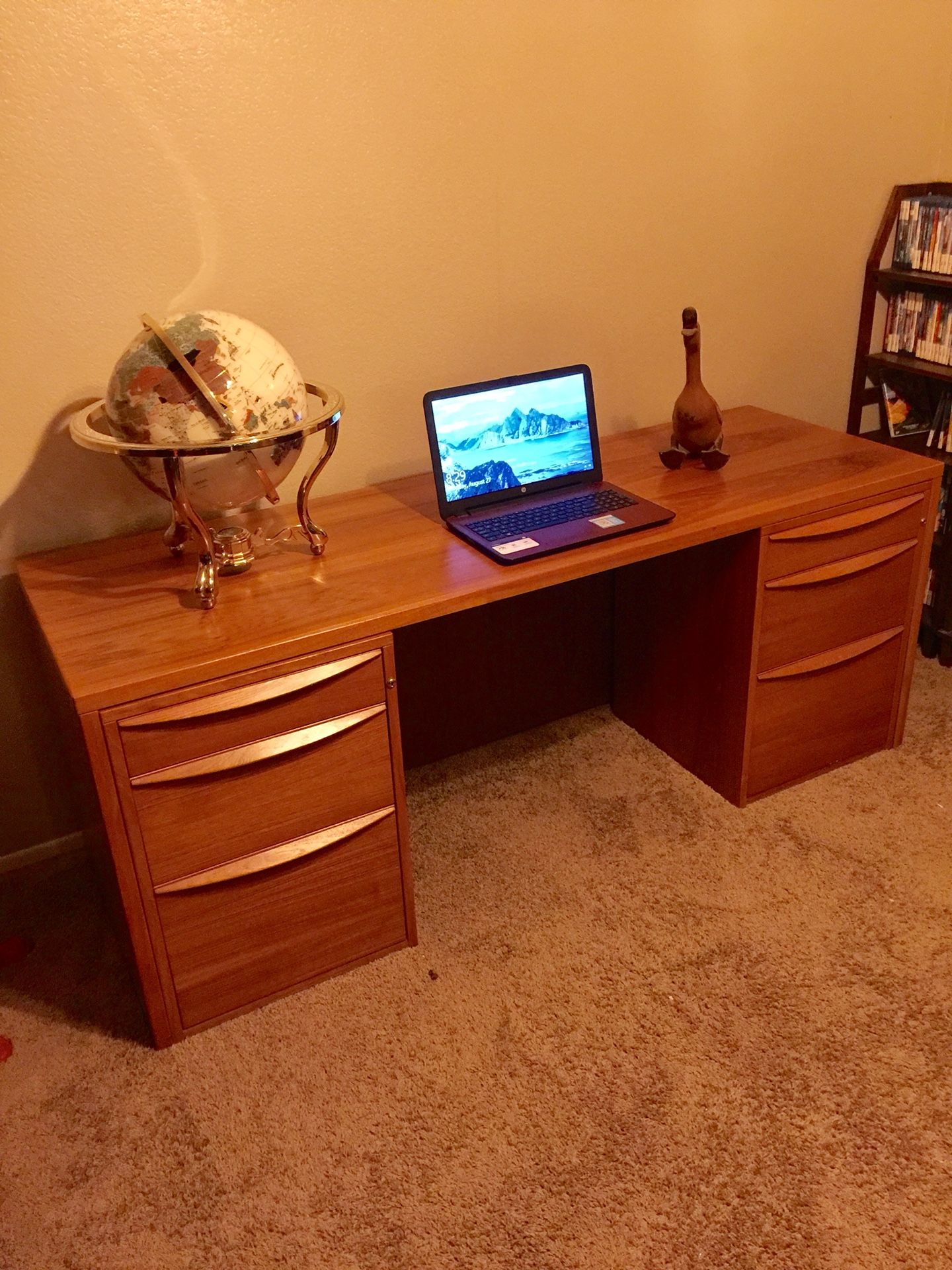 Mid Century Modern Jesper Office Desk
