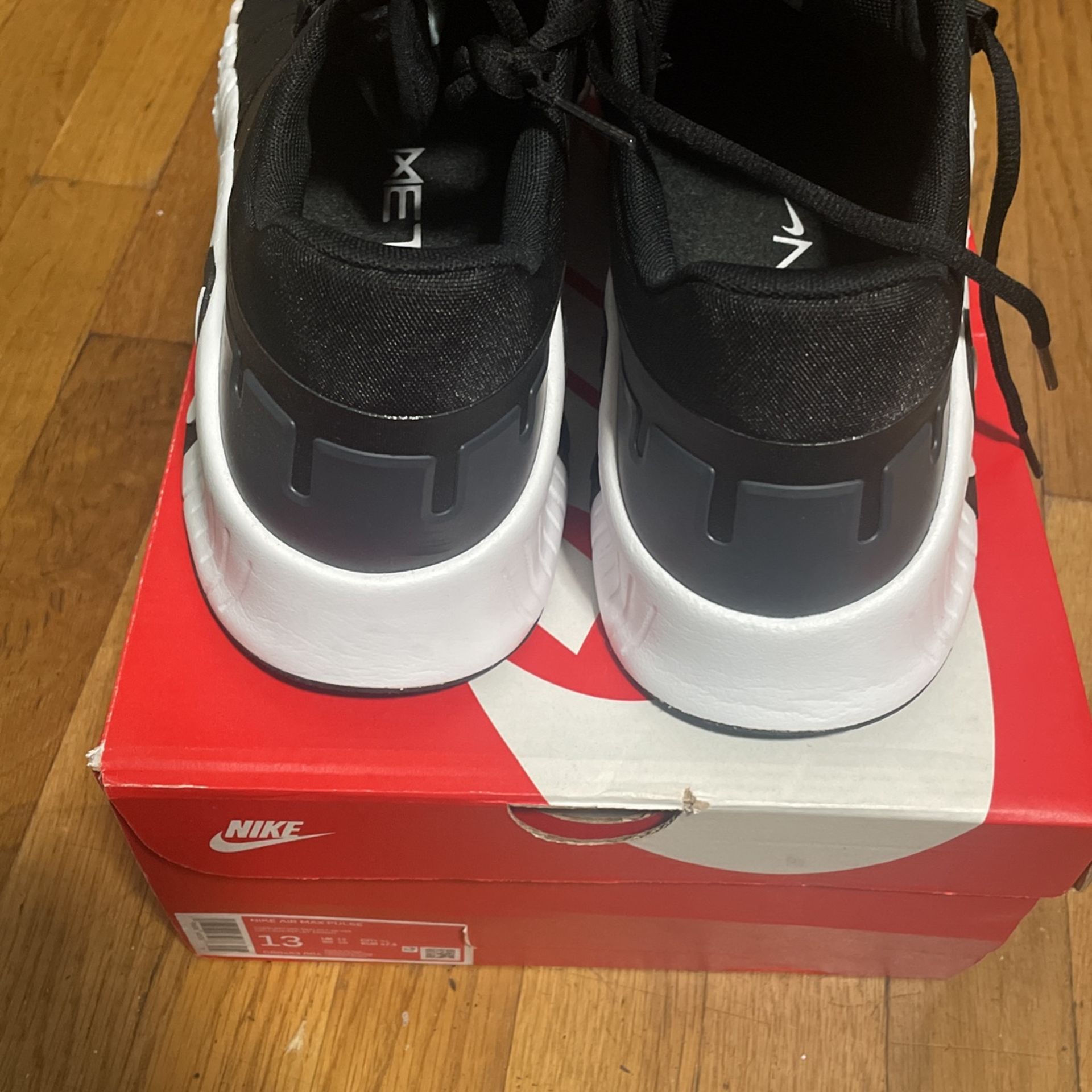 Nike Metcon 5 Clothing