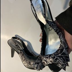 Unisa Open Toe Shoes