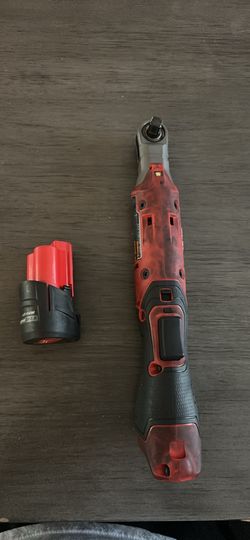 M12 FUEL MILWAUKEE 3/8 DRIVE RATCHET