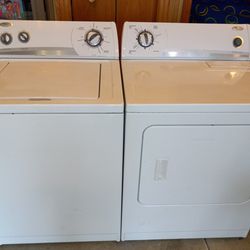 Whirlpool Washer & Gas Dryer