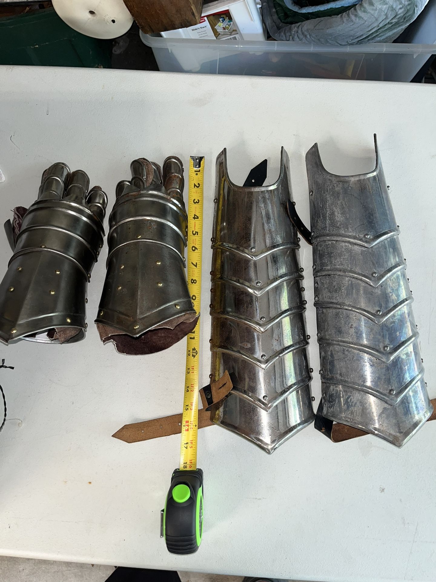 15 century medieval steel gauntlets & shin guards armors leather inside Shinguards need new belt hook on one side