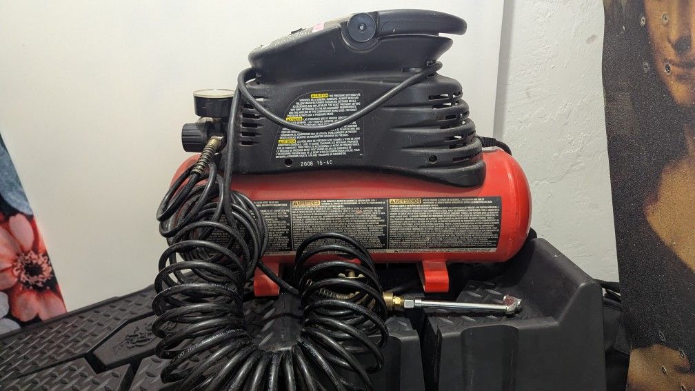 Black And Decker Air Compressor 
