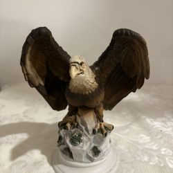 Lefton Standing American Bald Eagle Perched 7.5" Tall Beautiful Vintage. Japanese 