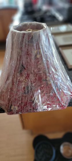 Never Used Lamp Shades (2)