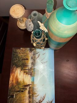 Beach living room decor