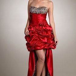 BRAND NEW PROM DRESS (Size XS)