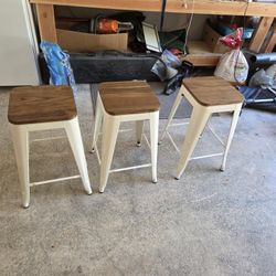 Set Of 3 Counter Height Stools
