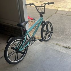 Kids bike
