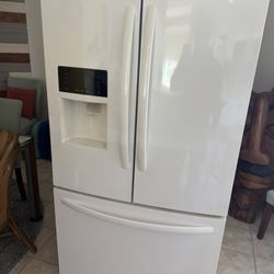 Frigidaire 28 Cu. Ft. Standard Depth French Door Refrigerator in White