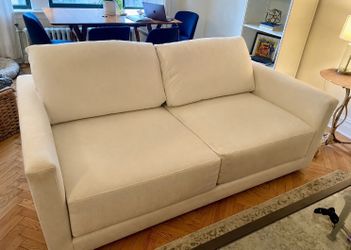 Like-new-Crate and Barrel Sofa- Sell 5PM