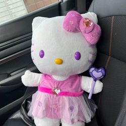Hello Kitty Princess Greeter 