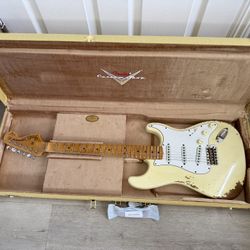 Fender Custom Shop Relic Yngwie Malmsteen 