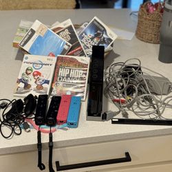 Nintendo Wii With 5 Games