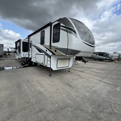 2021 Paradigm 340RL