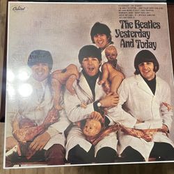 THE BEATLES YESTERDAY & TODAY COLORED VINYL LP NEW