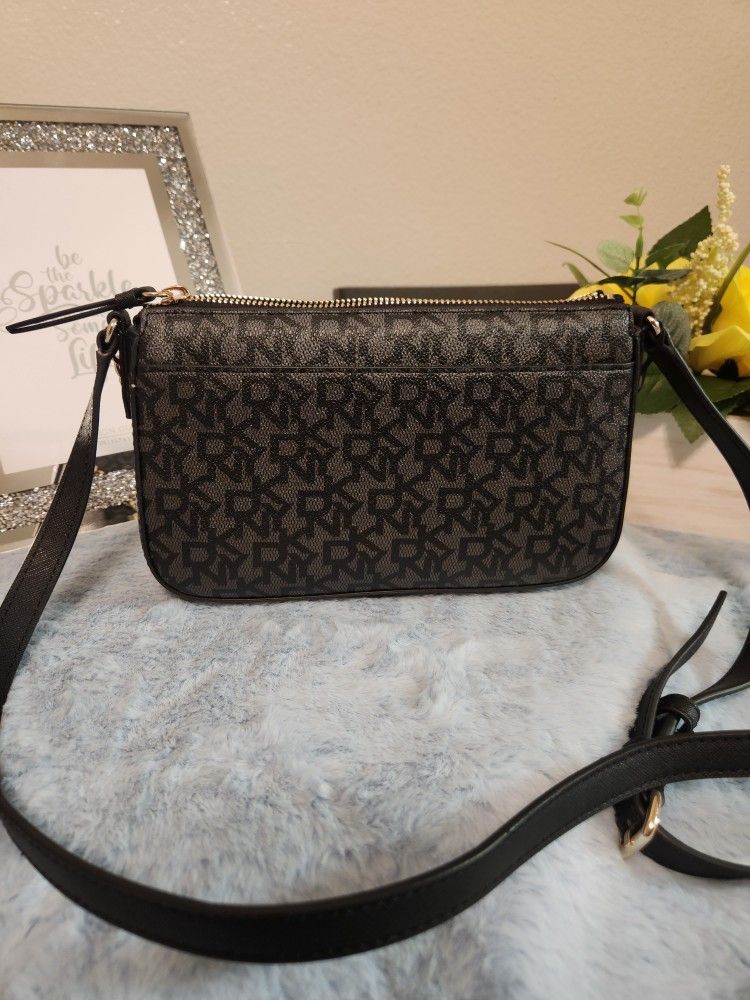 DKNY Crossbody Bag Brown And Beige for Sale in Melbourne, FL - OfferUp