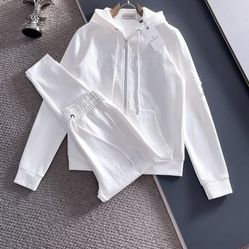 Women's Jogging Suit 
