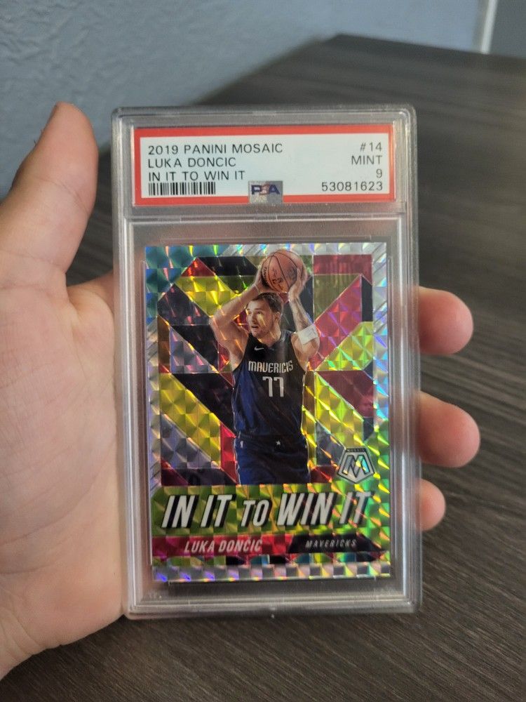 2019 Panini Mosaic Luka Doncic Psa 9