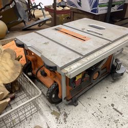 Table Saw By Ridgid